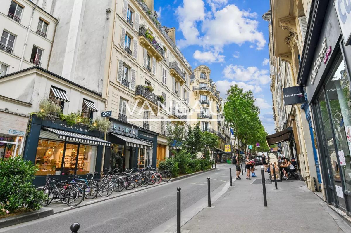 Paris IXe - Saint Georges / Rue des Martyrs - Maison de ville ré