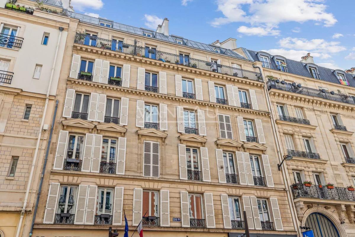 Paris Xème - Bel appartement familial de quatre pièces en parfai