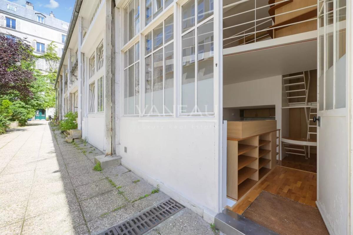 PARIS VIe - Notre Dame des Champs - Atelier d'Artiste