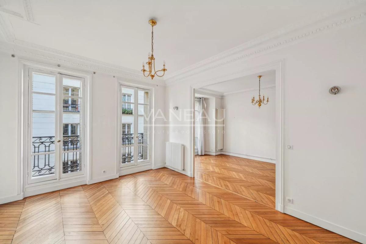 En étage avec ascenseur