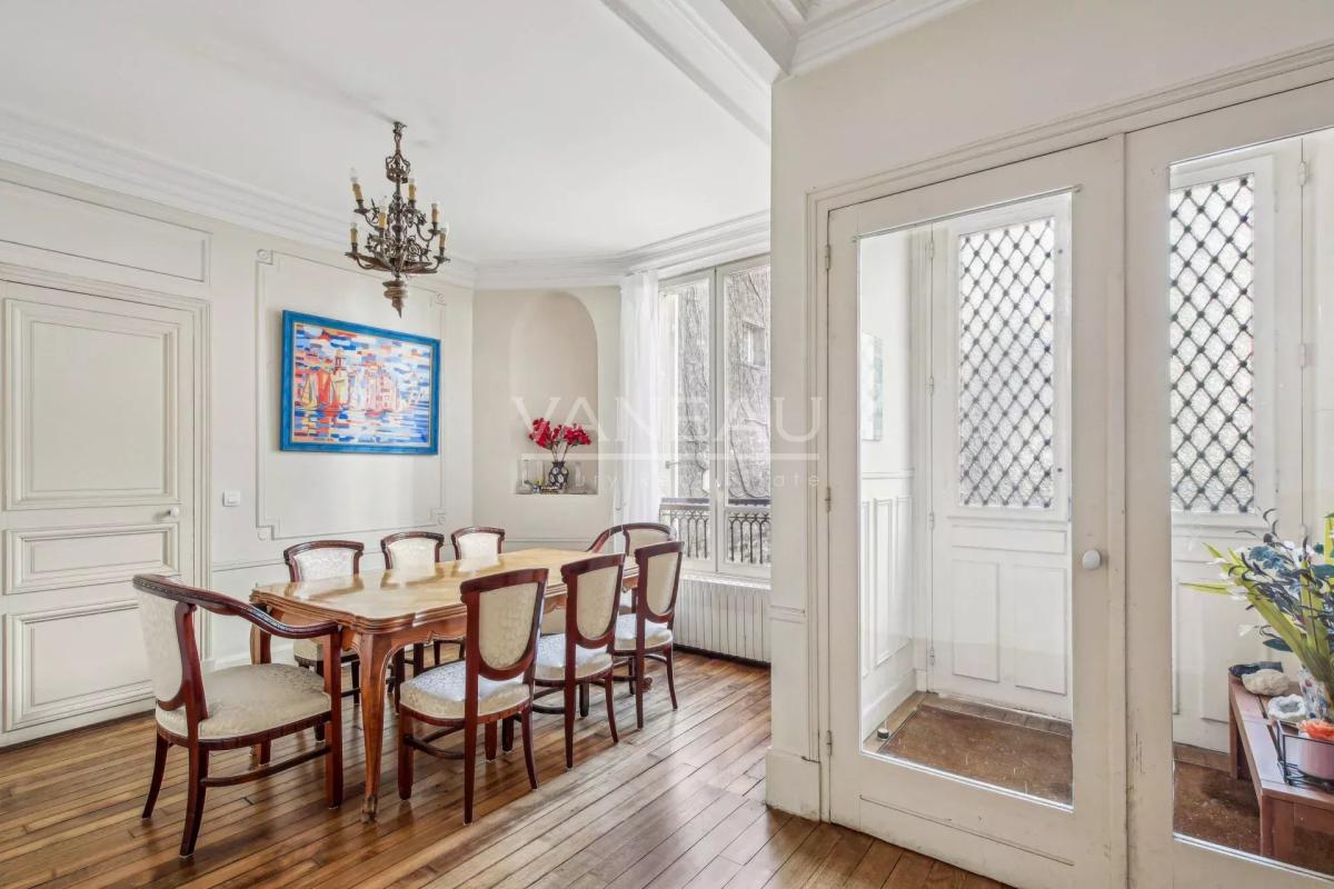 Maison de charme avec jardin - Cinq chambres