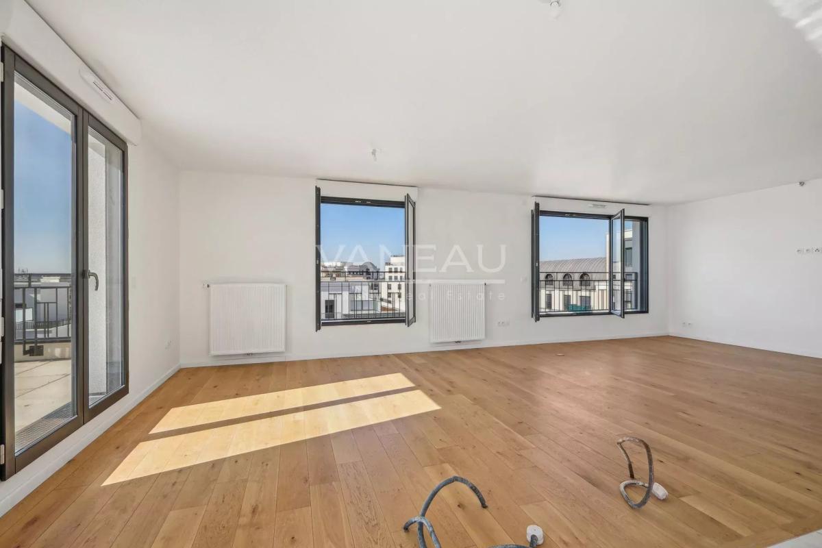 Appartement avec terrasses au dernier étage