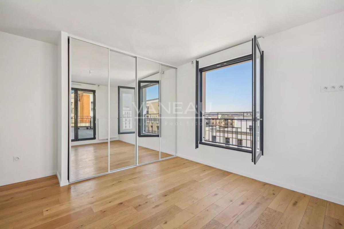 Appartement avec terrasses au dernier étage