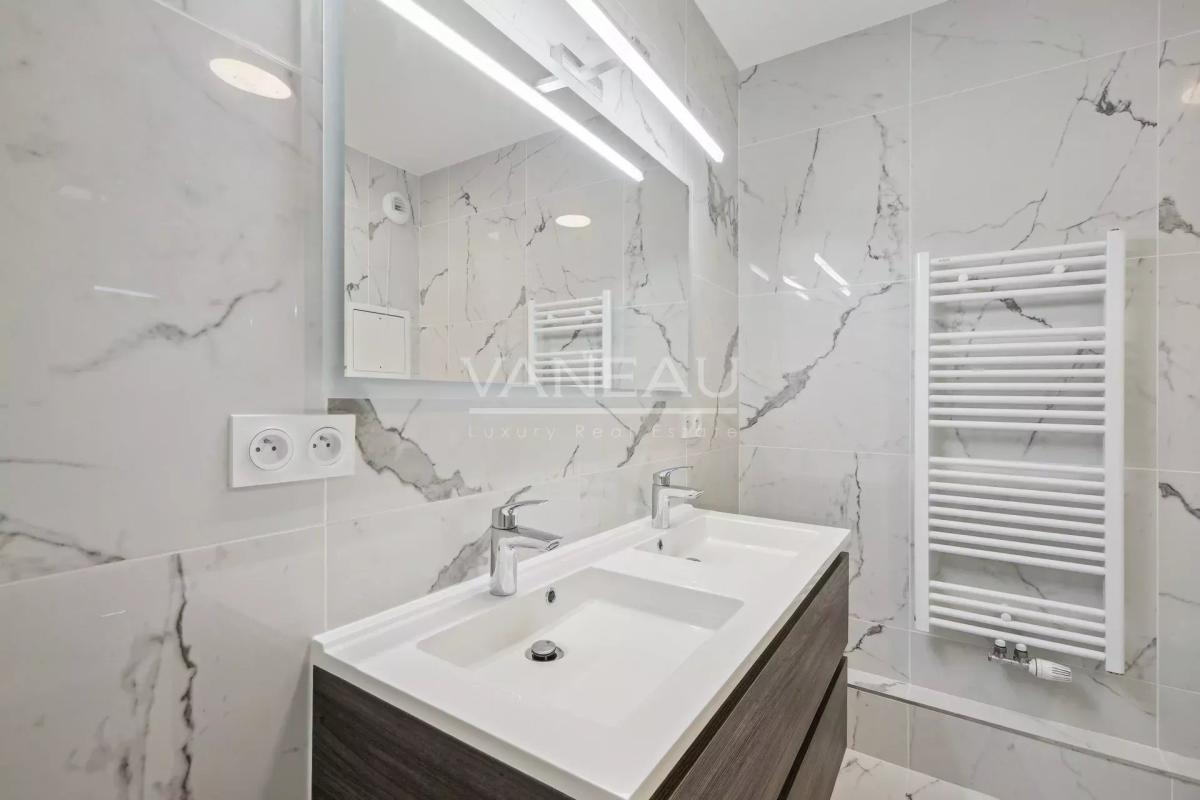 Appartement avec terrasses au dernier étage