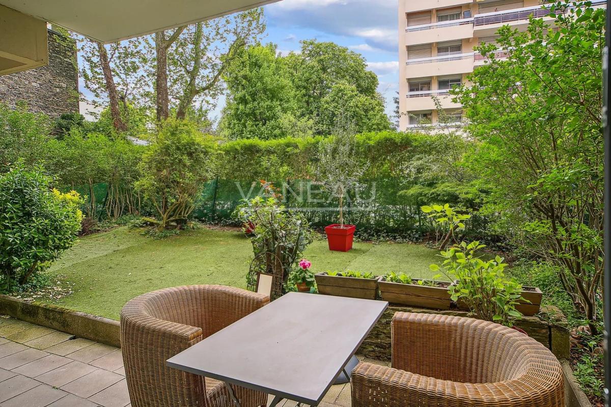 Boulogne Nord - Trois pièces avec jardin