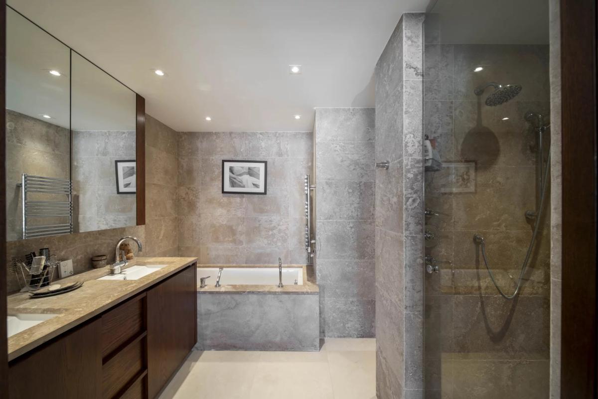 Cannes Croisette Appartement d'exception vue mer à vendre