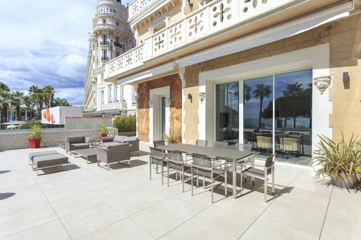 Appartement-Villa à Vendre à Cannes, Croisette