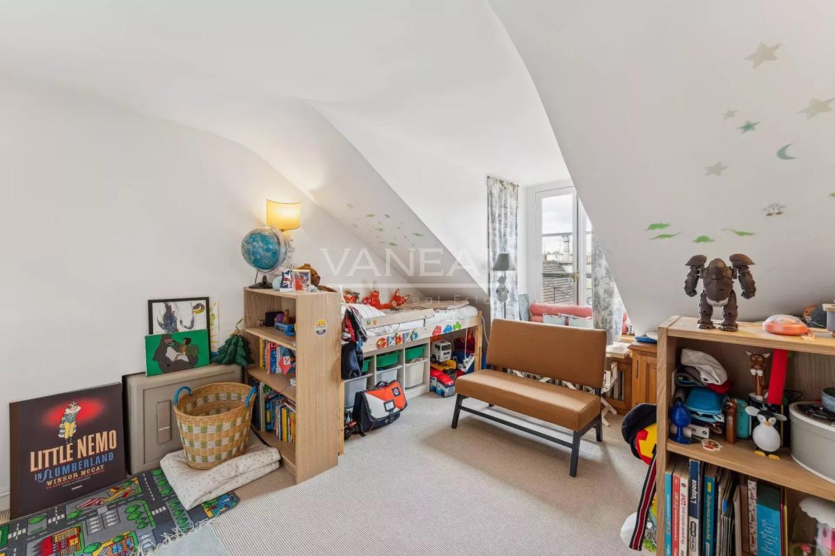 Paris IV- Ile Saint-Louis- Charmant appartement de 64m² avec vue