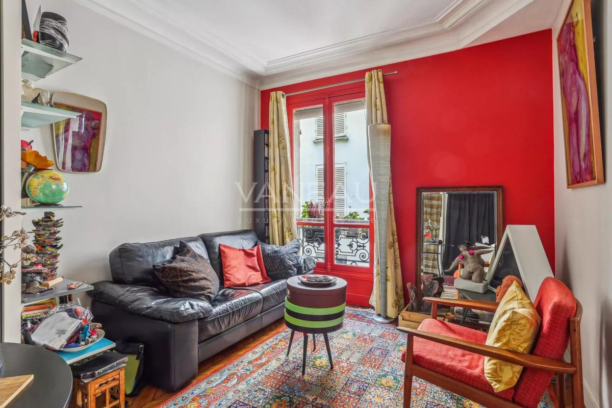 Paris Xème - Charmant deux pièces - Pied à terre idéal -
