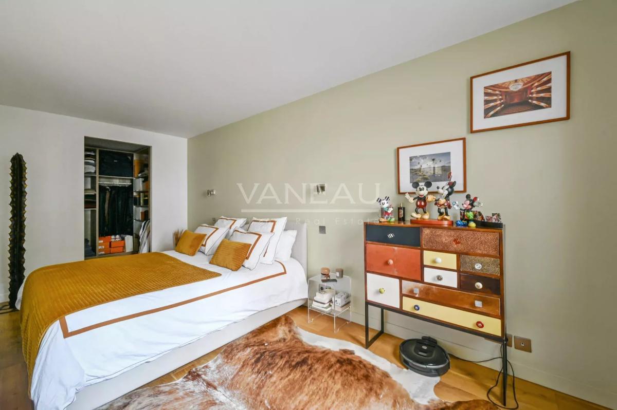 Paris XVe - Mirabeau/Convention -  trois pièces en parfait état