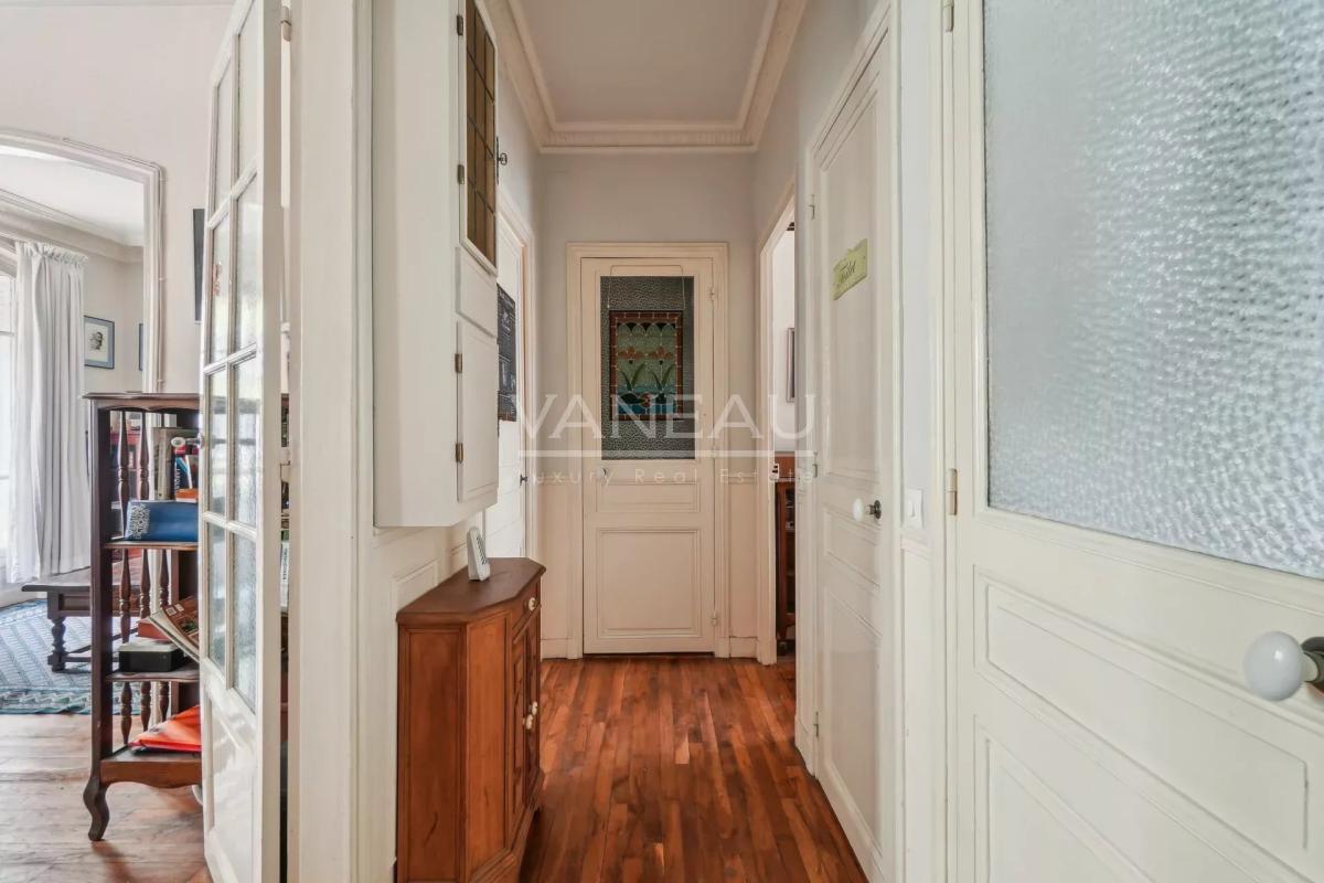 Appartement de charme à rénover