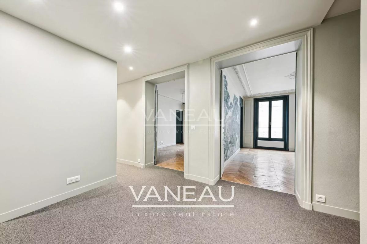 Paris VI - Cherche-Midi - Beau 4/5 pièces
