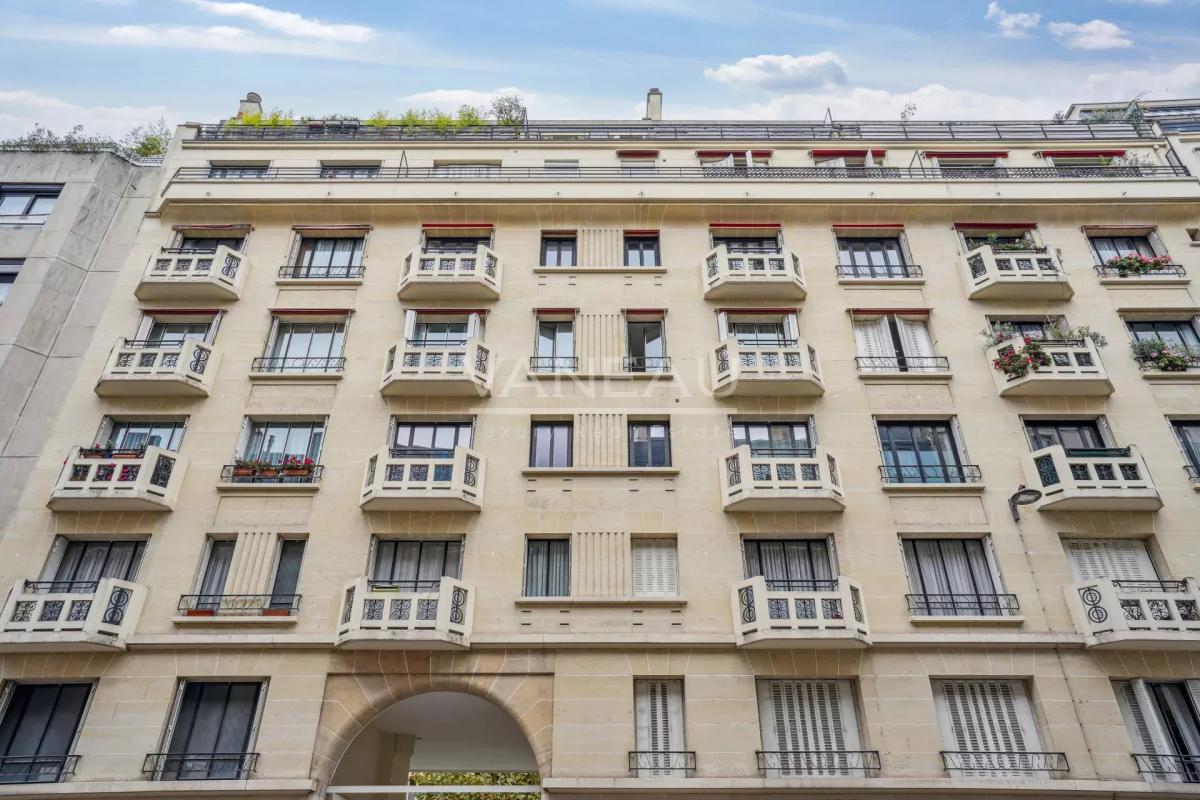 Appartement familial meublé - XVe
