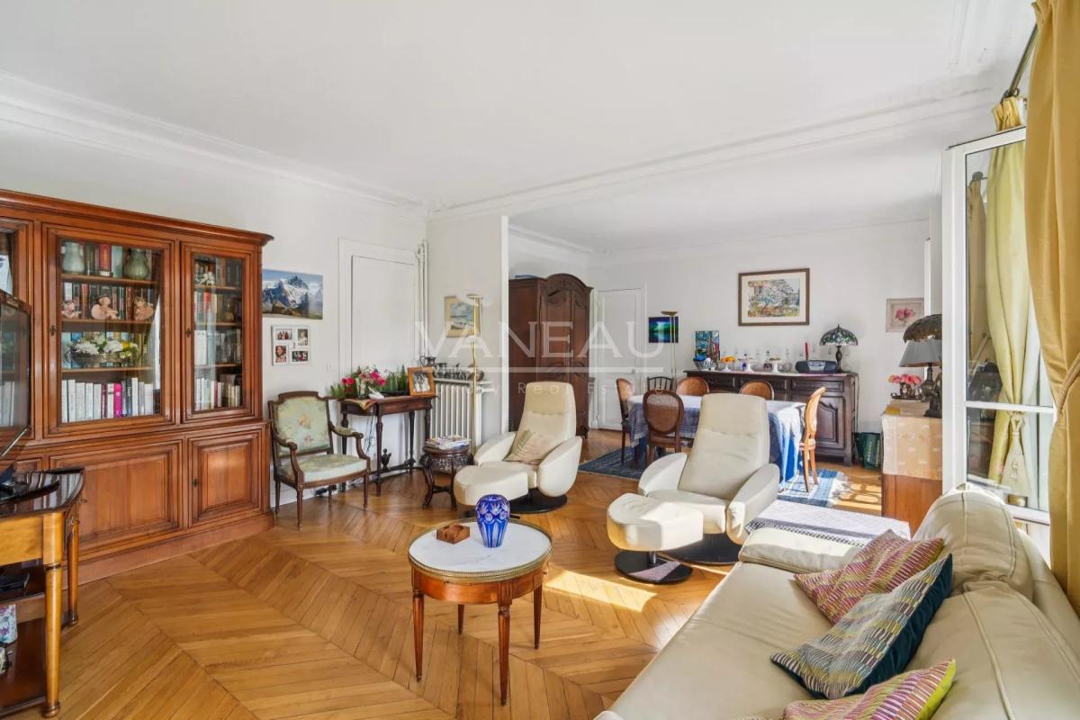 PARIS XVe Général Beuret -Superbe appartement de réception sur u