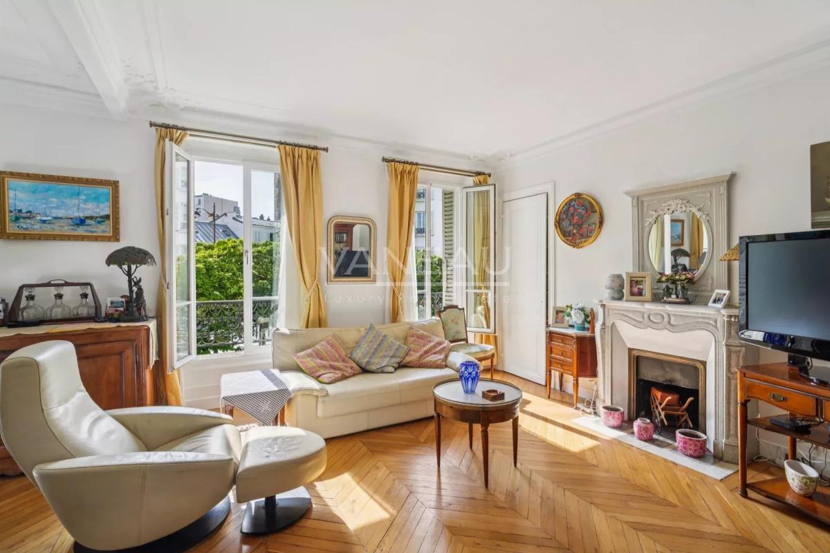 PARIS XVe Général Beuret -Superbe appartement de réception sur u