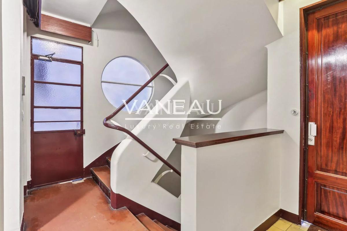 PARIS XVIe - Serres d'Auteuil - Vue dégagée - Balcon