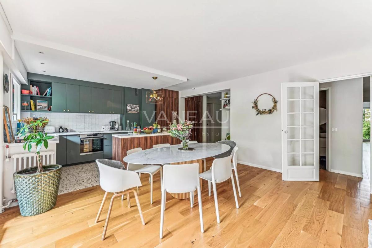 Ville d'Avray - Appartement familial bordé par un vaste jardin p