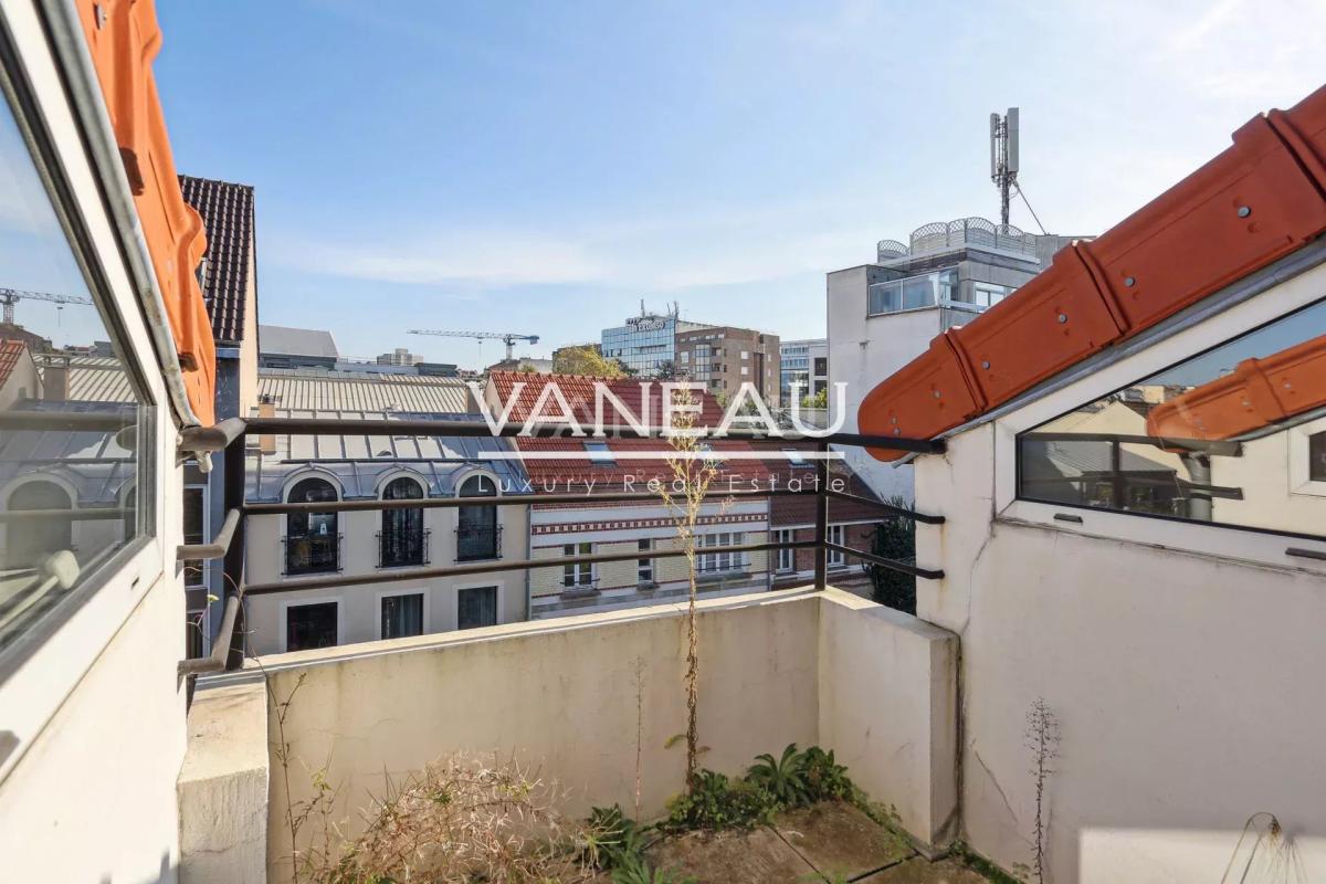 Boulogne-Billancourt/Marcel Sembat/Maison de 9 pièces. Espaces e