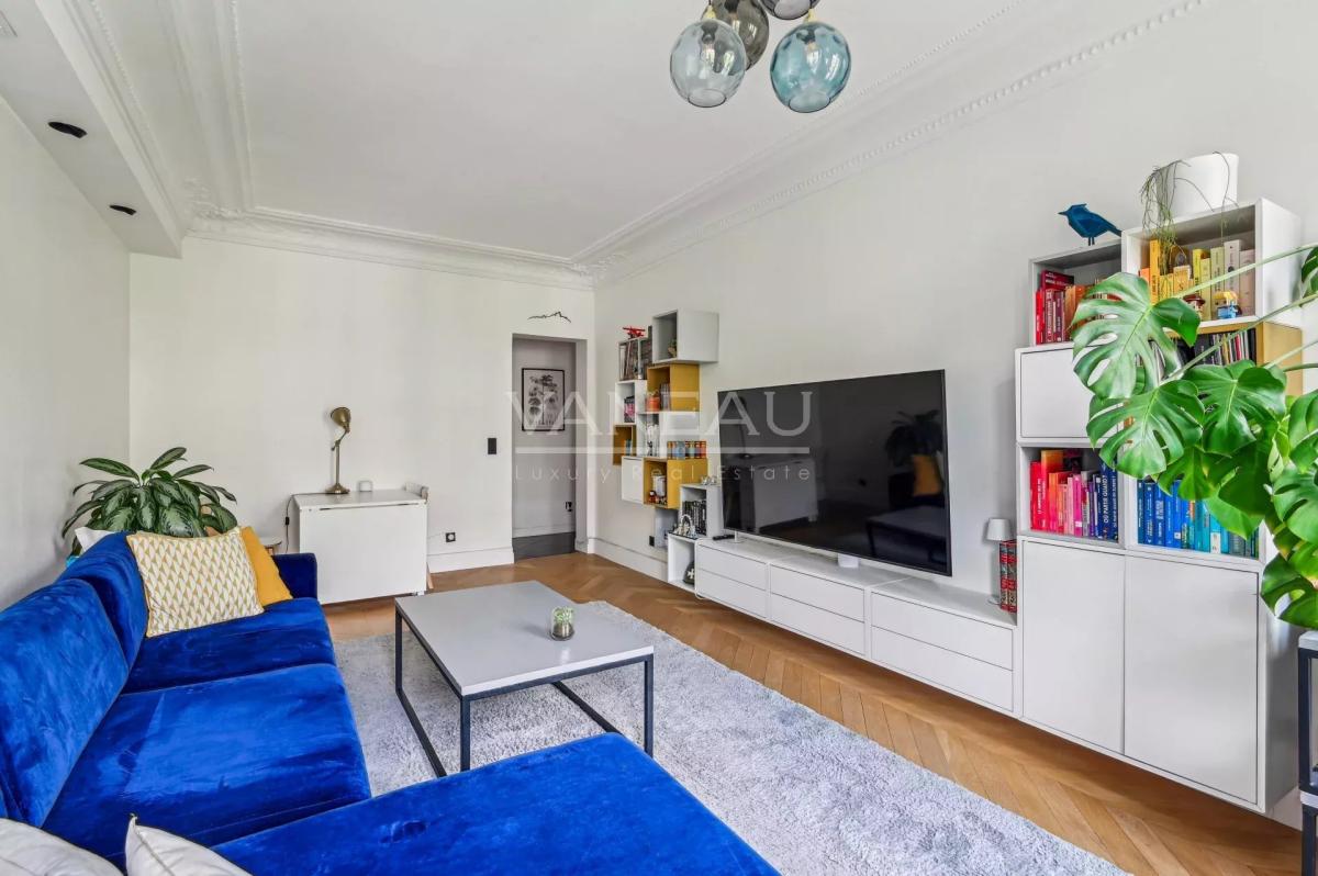 Paris Ier - Les Halles - Appartement deux pièces en parfait état