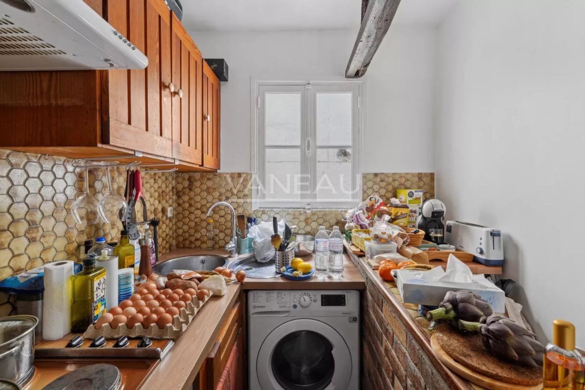 Paris VI - 2 pièces Vavin (vendu occupé)