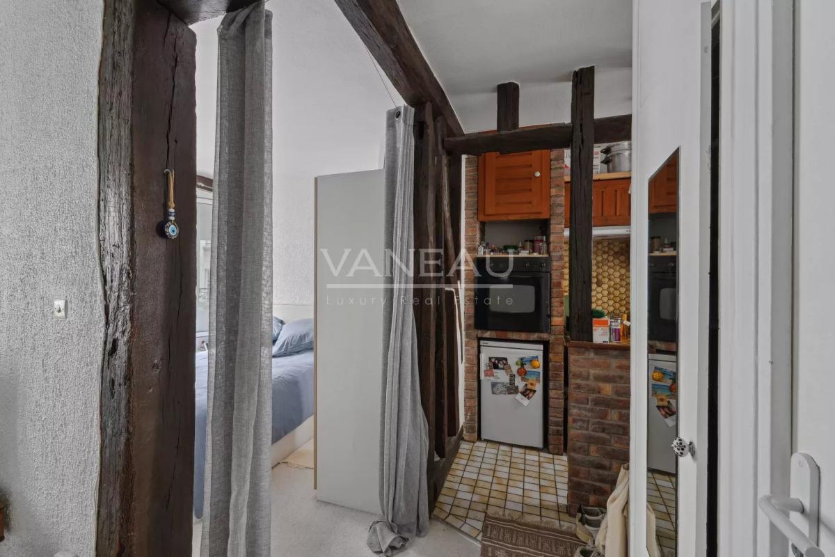 Paris VI - 2 pièces Vavin (vendu occupé)