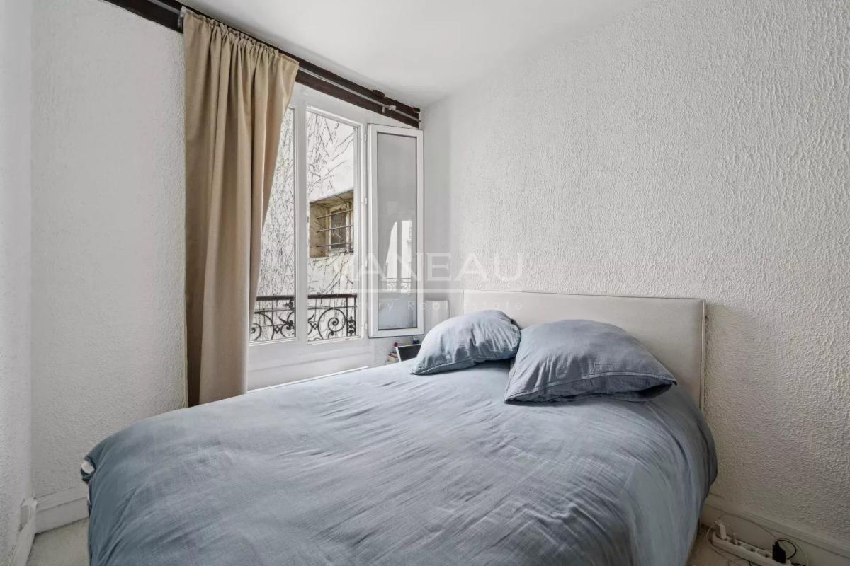 Paris VI - 2 pièces Vavin (vendu occupé)