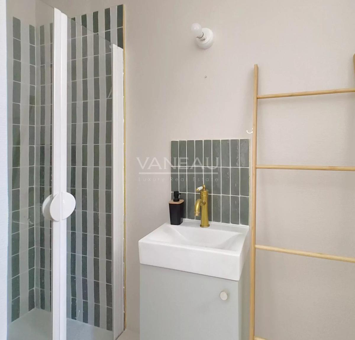 Paris XIVe - Rue des Plantes - Studio Ensoleillé Calme Rénové DP