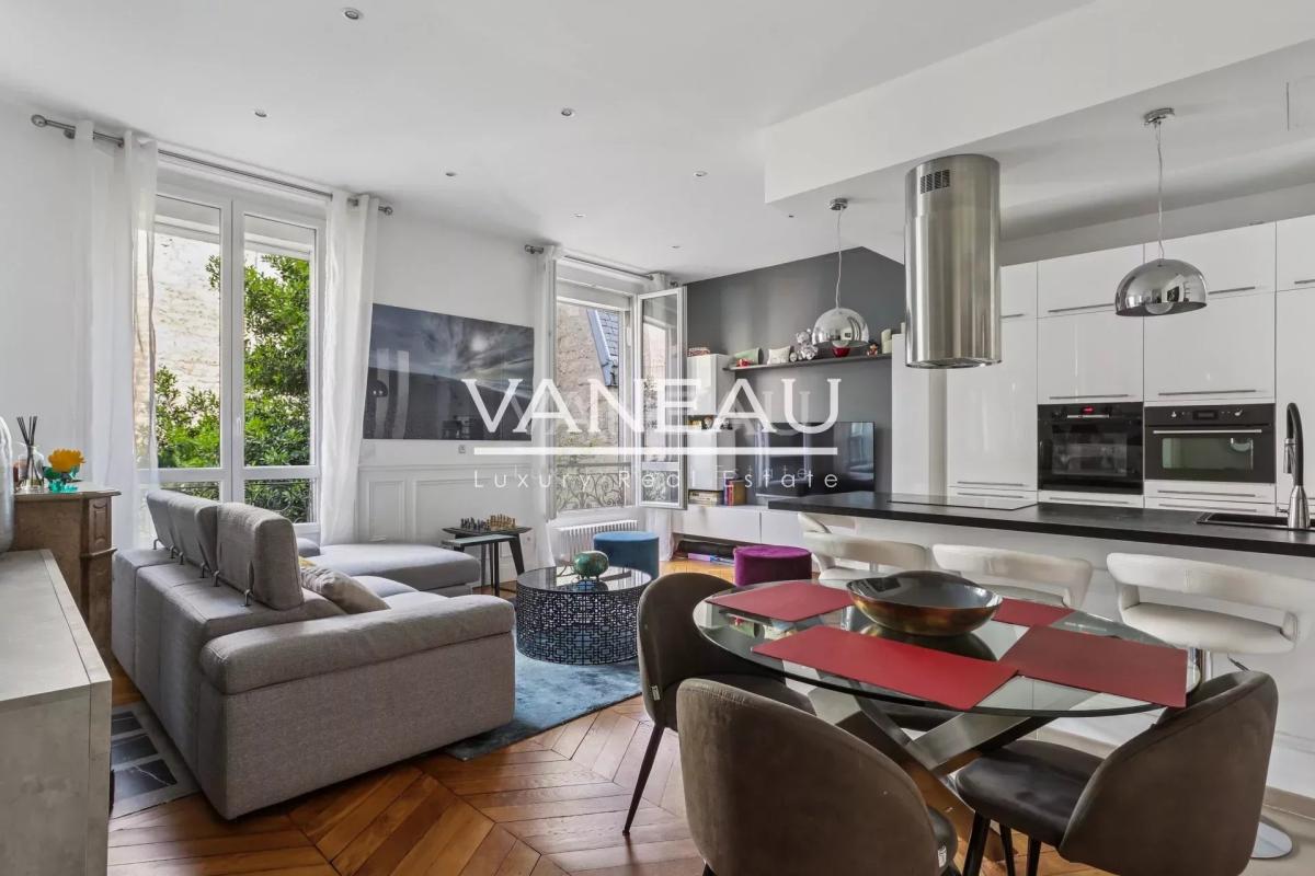 Pied à terre - refait à neuf - Ternes