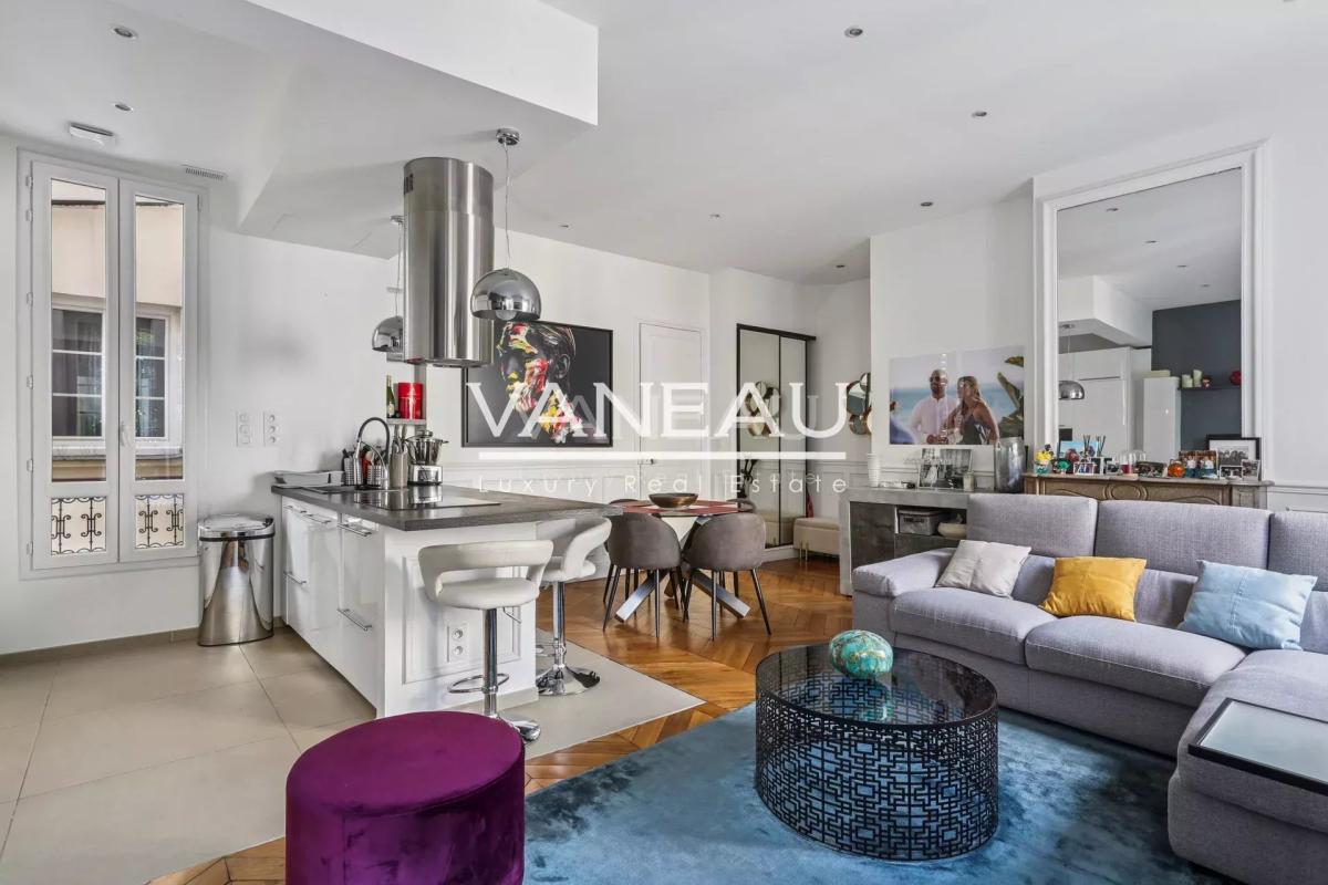 Pied à terre - refait à neuf - Ternes