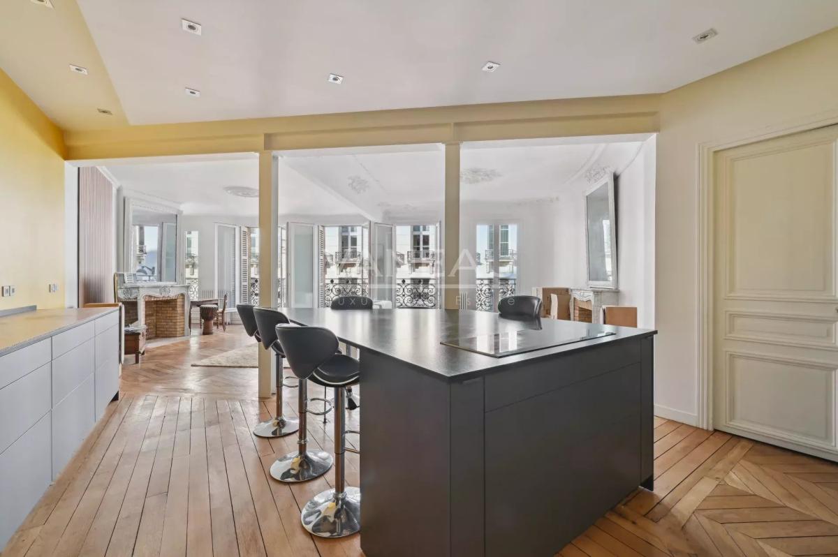 Appartement Familial - Usage Mixte - Balcon
