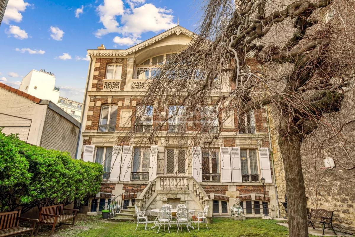 Maison de charme avec jardin - Cinq chambres