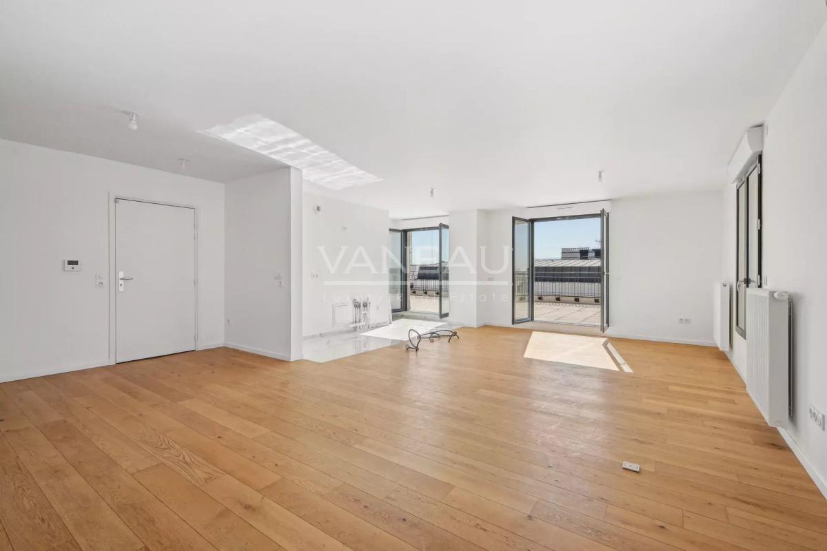 Appartement avec terrasses au dernier étage