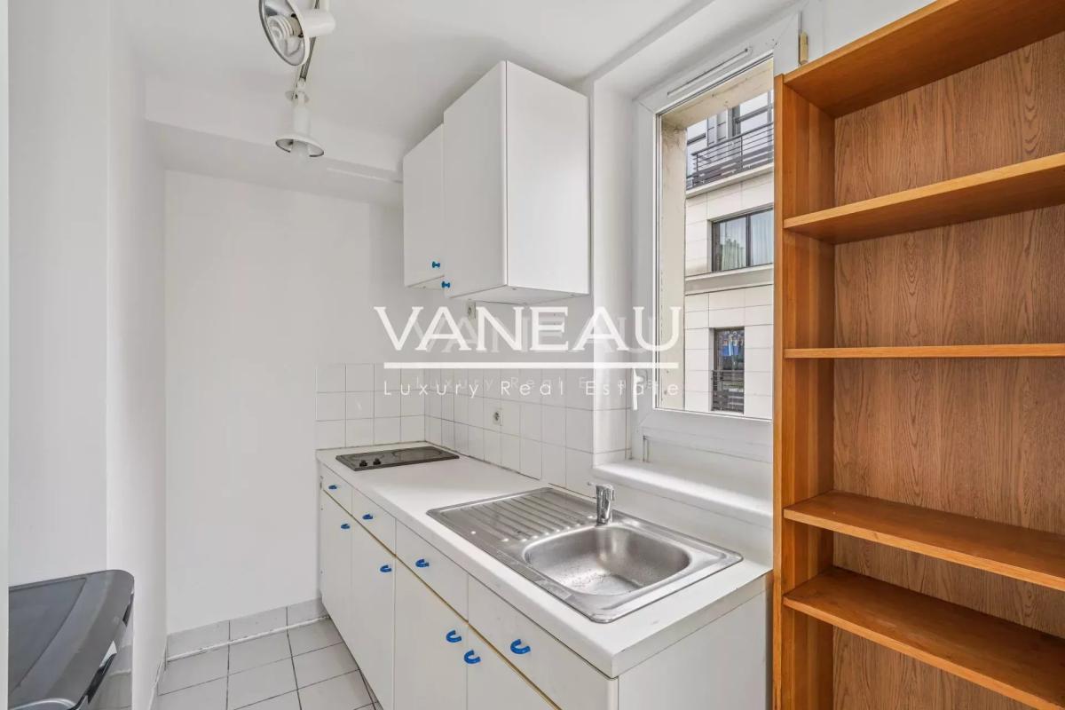 92100 - Boulogne Nord - Charmant petit appartement.