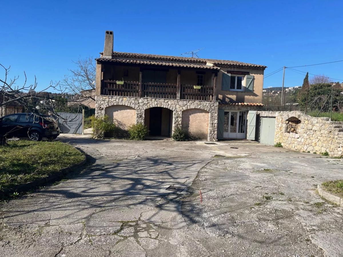 Grasse st -Antoine appartement F3 à vendre