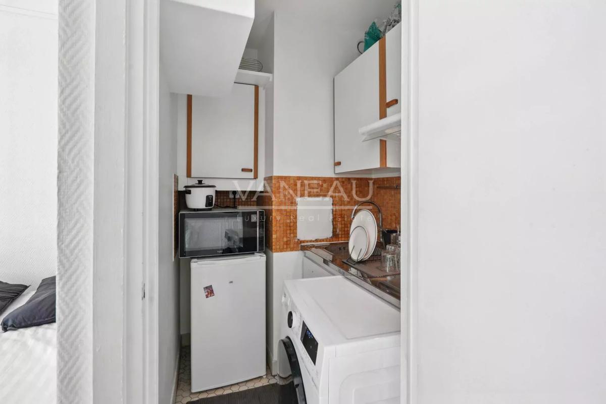 Paris XVIe - Place de Mexico / Trocadéro - Studio