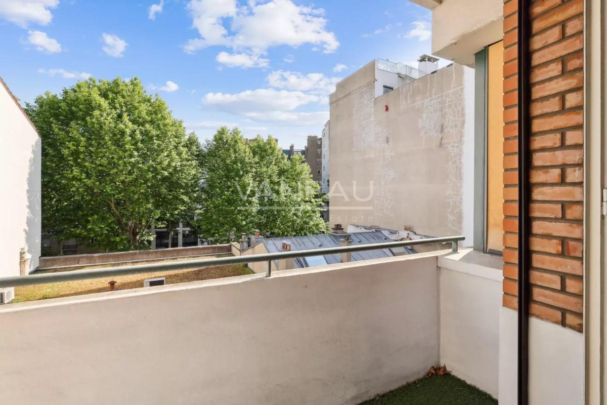 Neuilly-sur-Seine/Mairie - Appartement de 2 pièces de 44,92 m² C