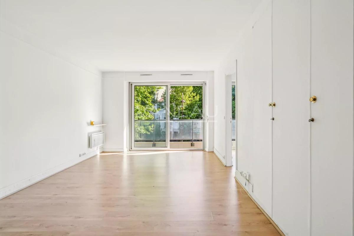 Neuilly-sur-Seine/Mairie - Appartement de 2 pièces de 39,36 m² C