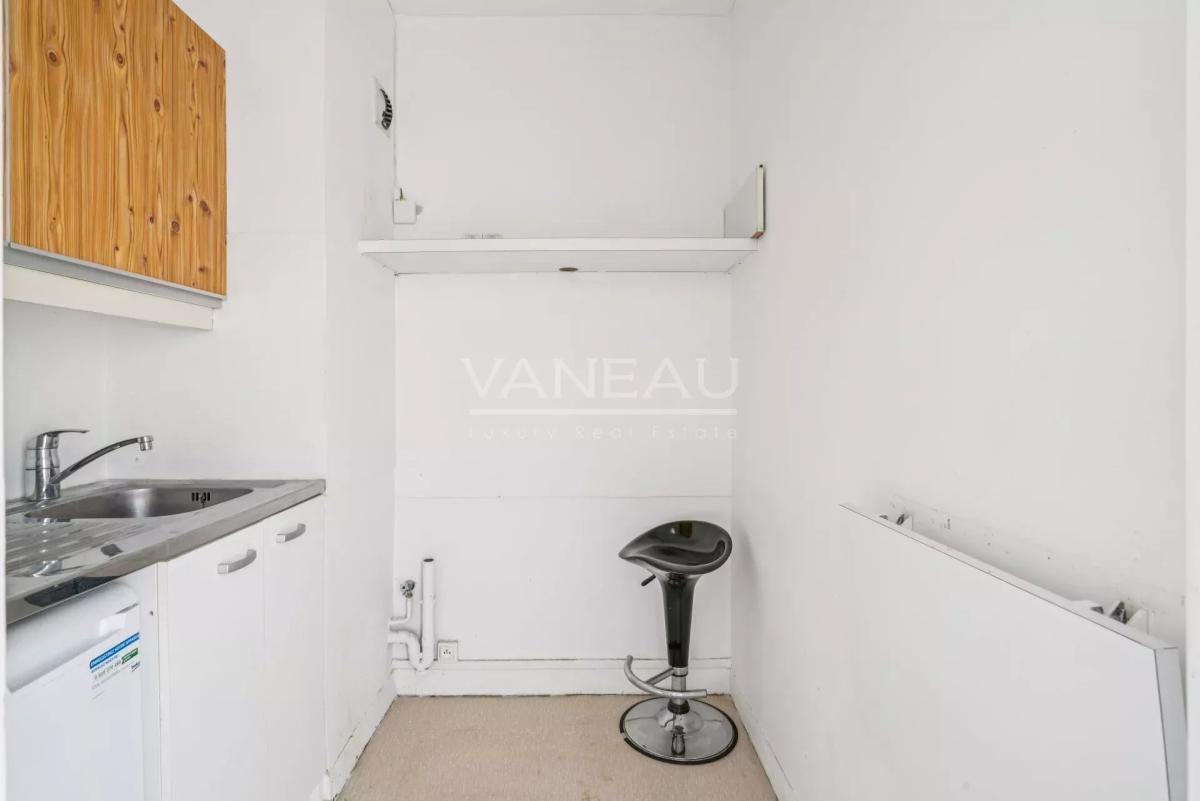 Neuilly-sur-Seine/Mairie - Appartement de 2 pièces de 39,36 m² C