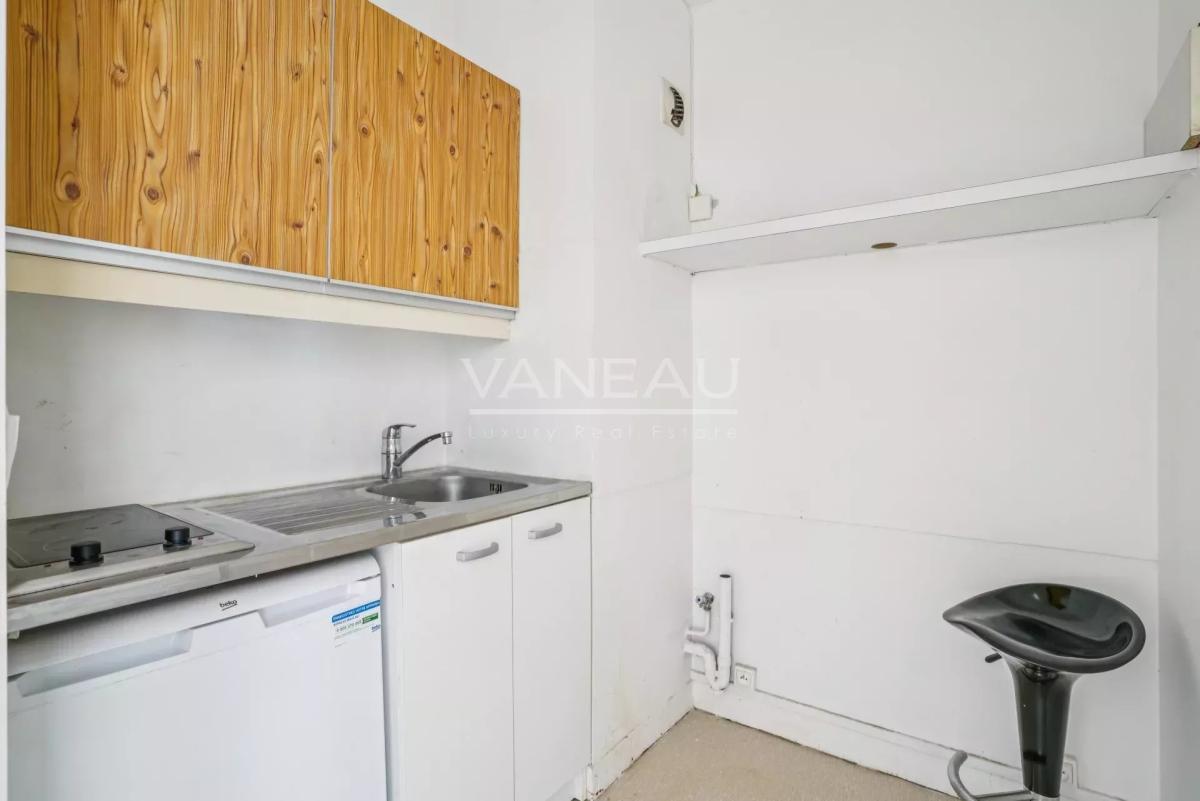 Neuilly-sur-Seine/Mairie - Appartement de 2 pièces de 39,36 m² C