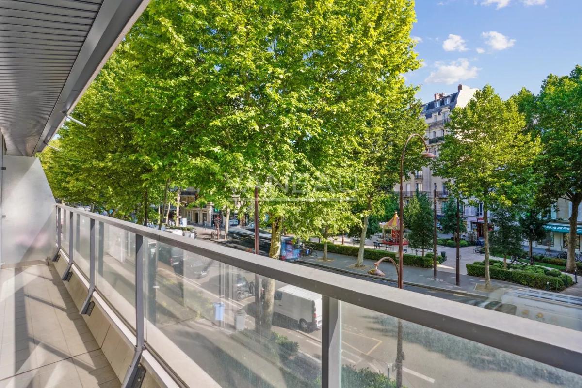 Neuilly-sur-Seine/Mairie - Appartement de 2 pièces de 39,36 m² C
