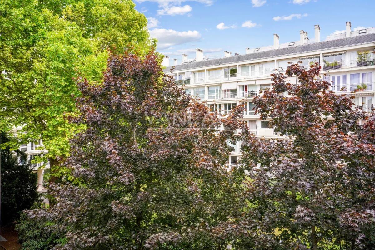 Neuilly - Mairie