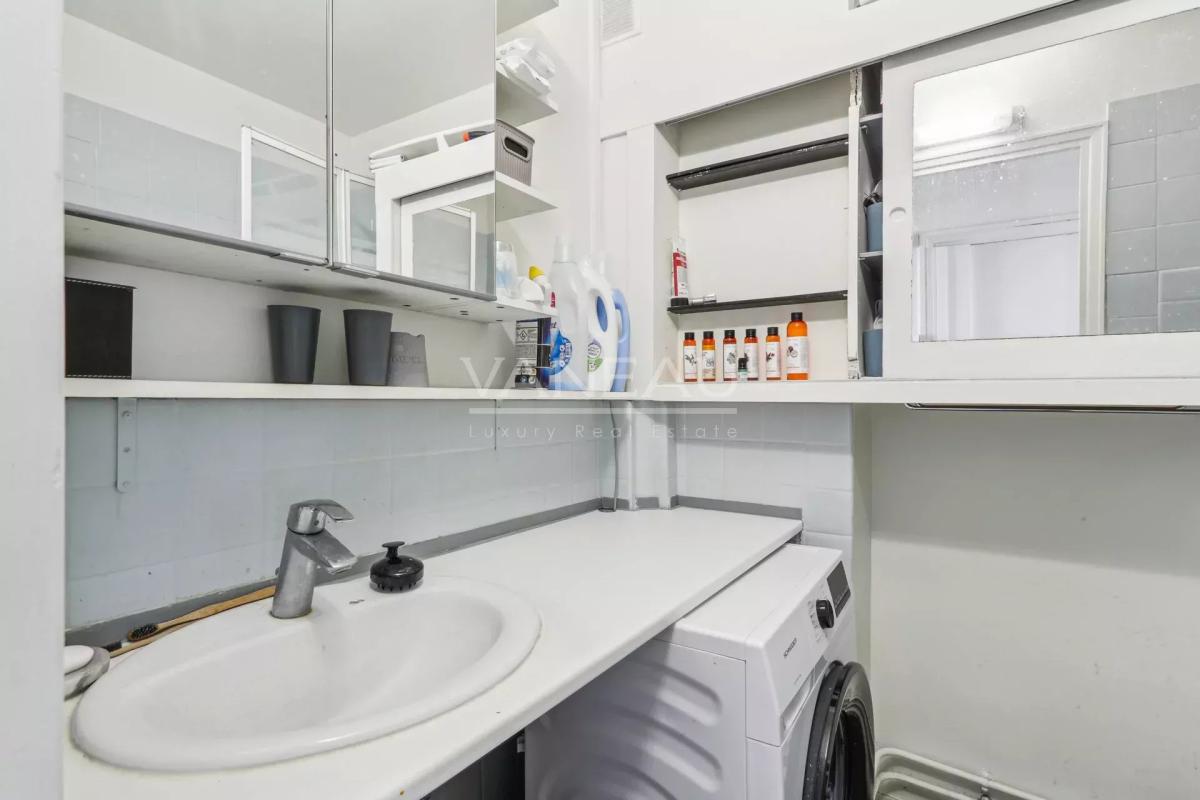 Exclusivité - Paris12e - Bizot - Vendu loué - Deux pièces vue dé