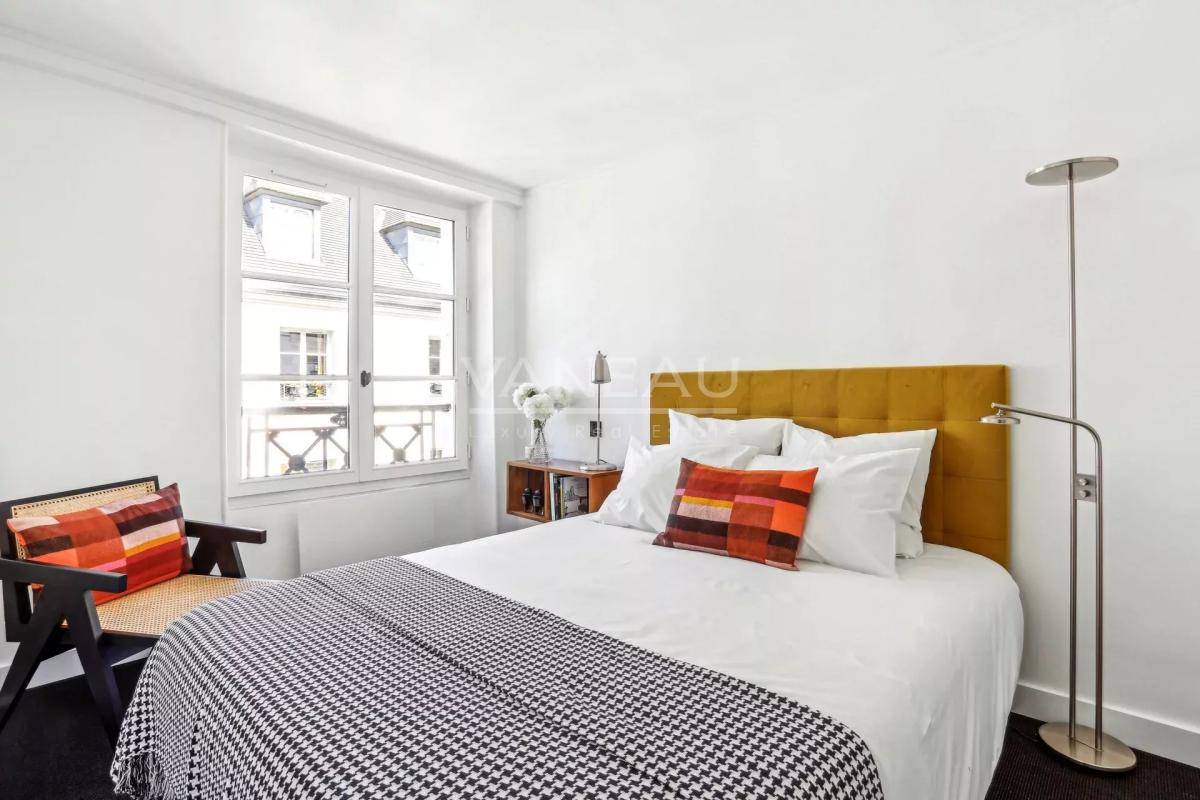 Paris IVe - Saint-Paul - Appartement de charme refait à neuf