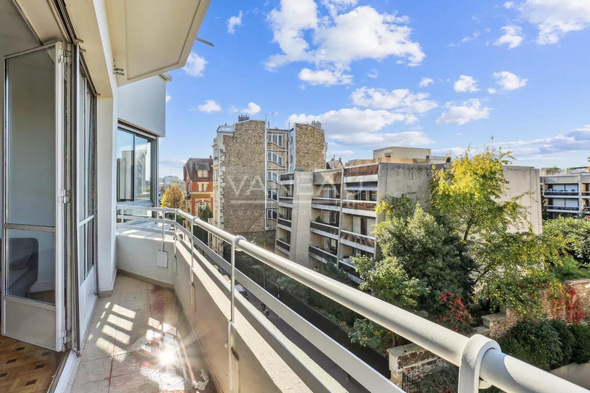 PARIS XVIe - Serres d'Auteuil - Vue dégagée - Balcon