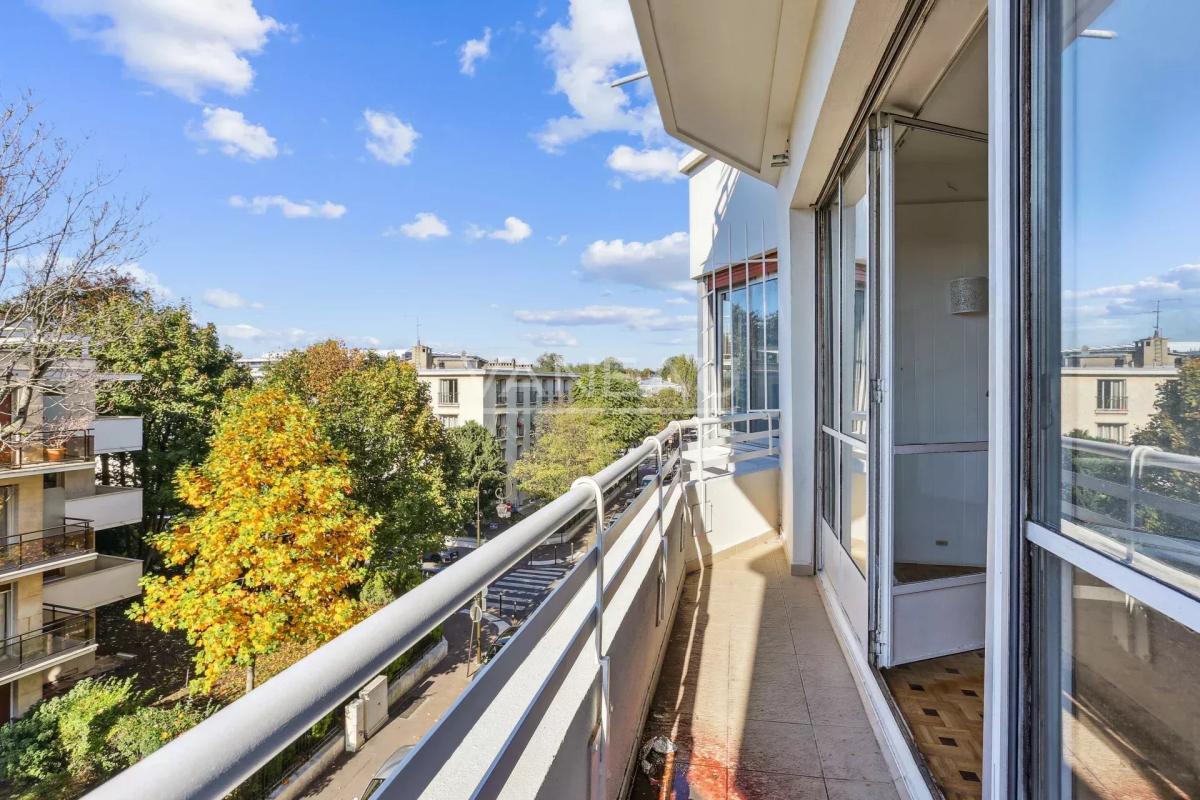 PARIS XVIe - Serres d'Auteuil - Vue dégagée - Balcon