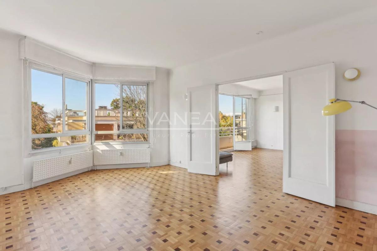 PARIS XVIe - Serres d'Auteuil - Vue dégagée - Balcon