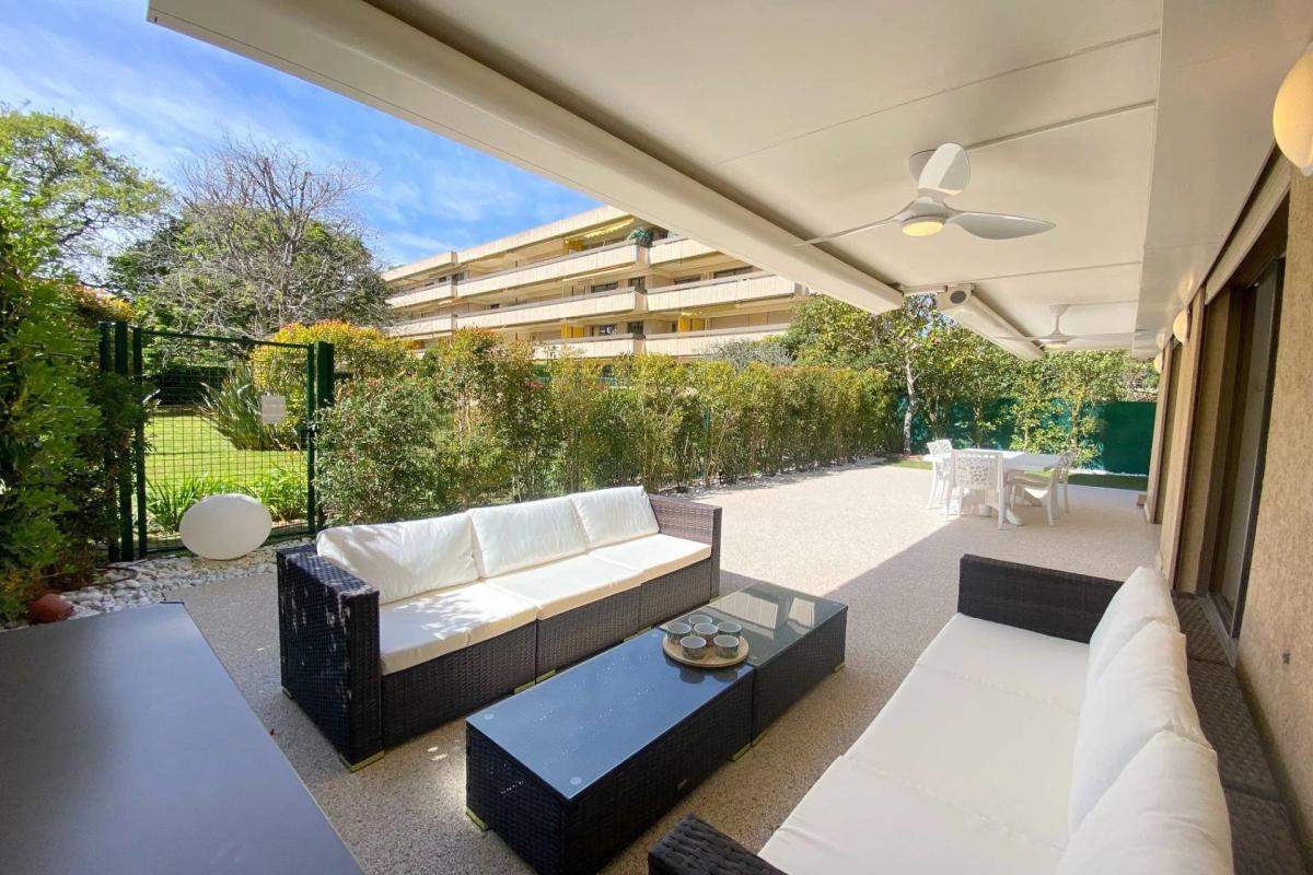 Juan les Pins, magnifique Rez-de-jardin dans une résidence de st