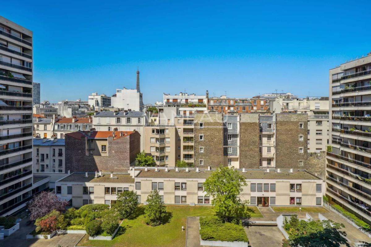 Square Violet - Félix Faure - 3 pièces avec loggia et vue dégagé