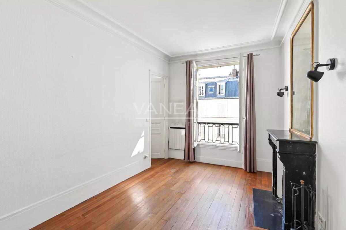 Paris VII-Gros Caillou/Grenelle-Appartement de 2 pièces de 35,58