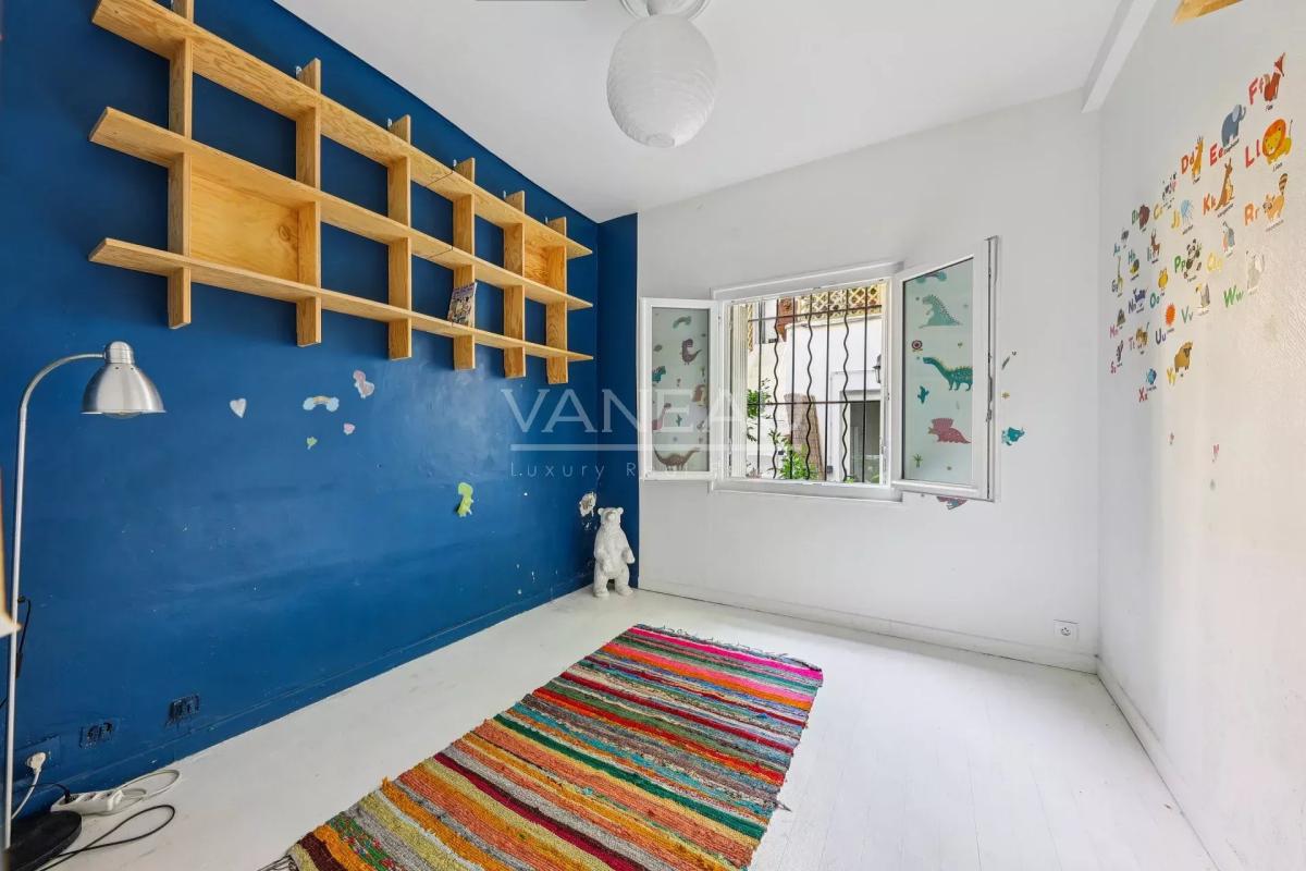 Paris 13e - Maison de ville familiale au calme absolu